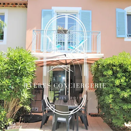 Le Hameau De La Pinede Mas T3 Piscine Clim Pk By Hc